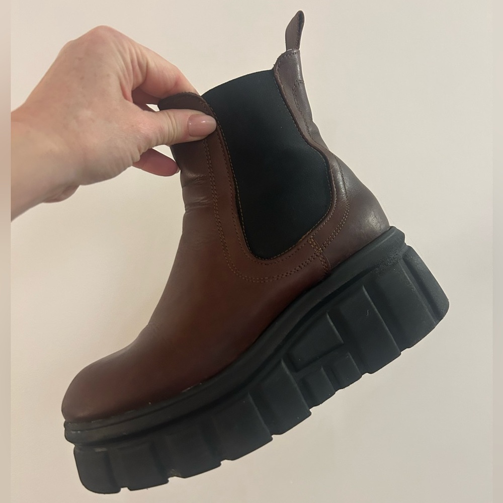 Platform Boots - Picture 1 of 8